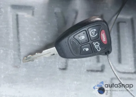 2013 Chrysler 200 Limited из США, поврежденный, VIN 1C3CCBCG1DN516129